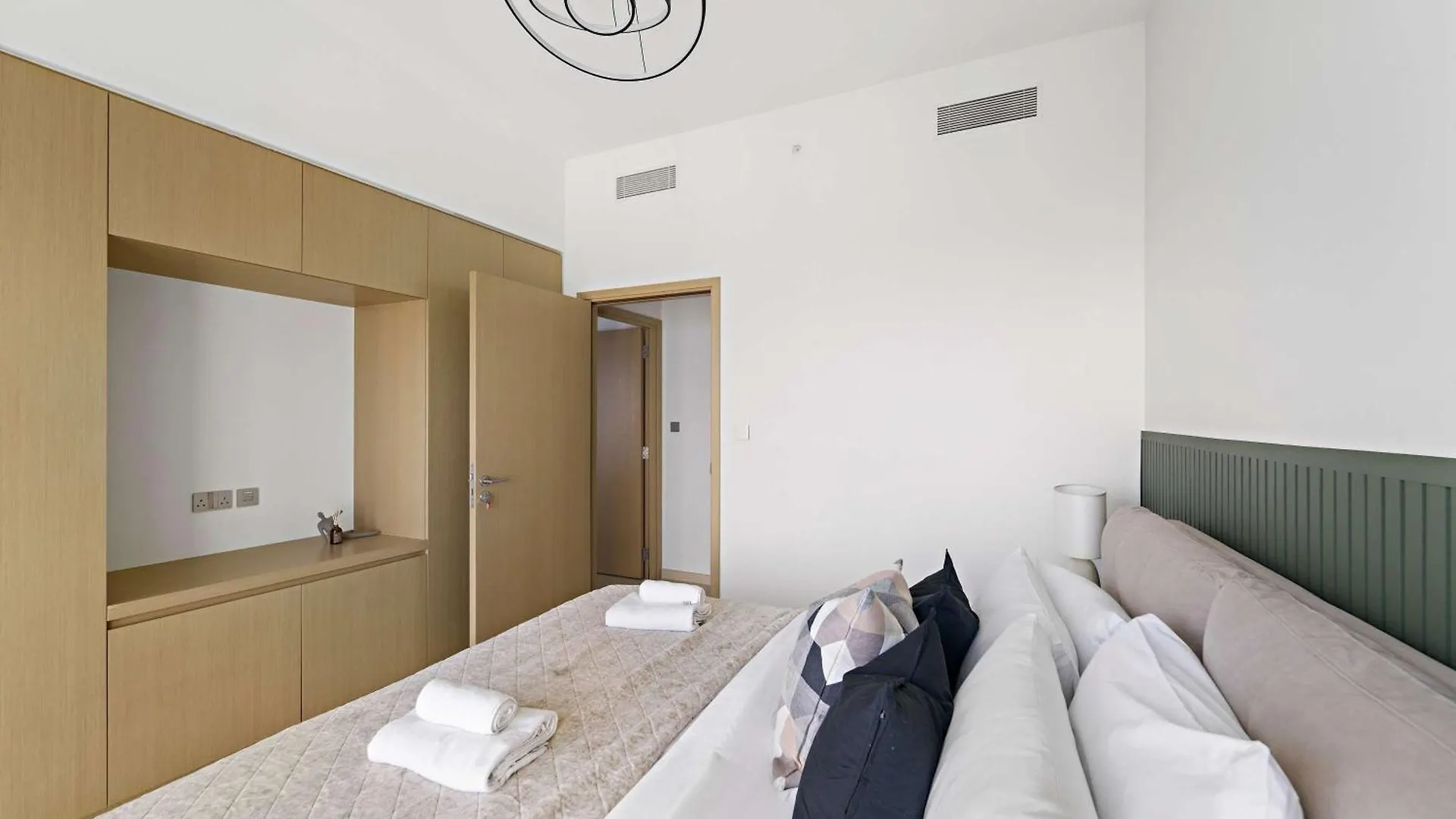 Silkhaus Elite 2Bdr At Burj Royale In Downtown Apartment Dubai